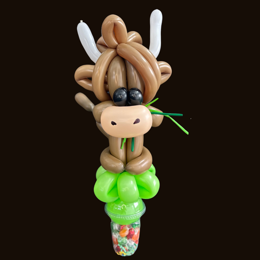 Highland Cow Balloon Candy Cup